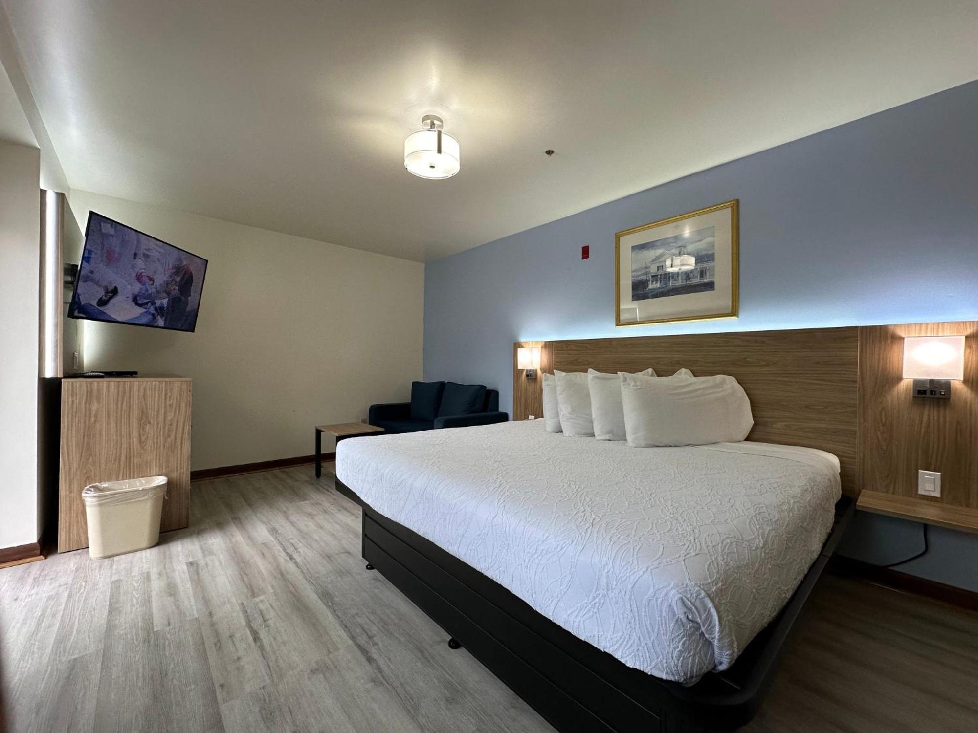 USA Inn Wells Bagian luar foto
