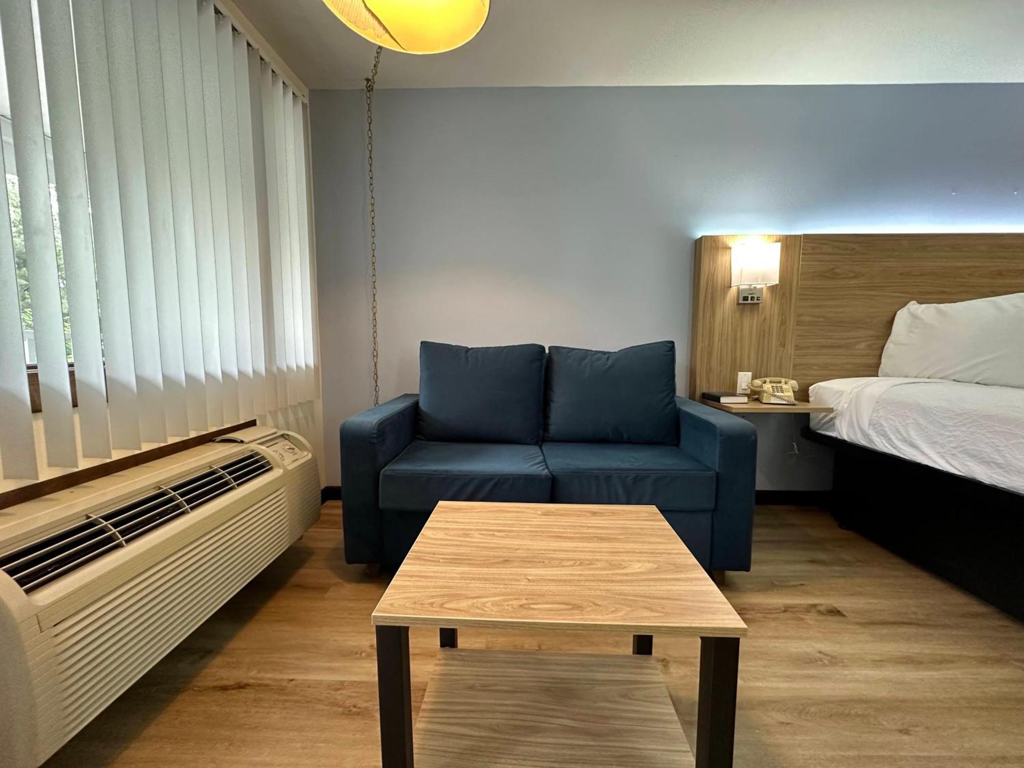 USA Inn Wells Bagian luar foto