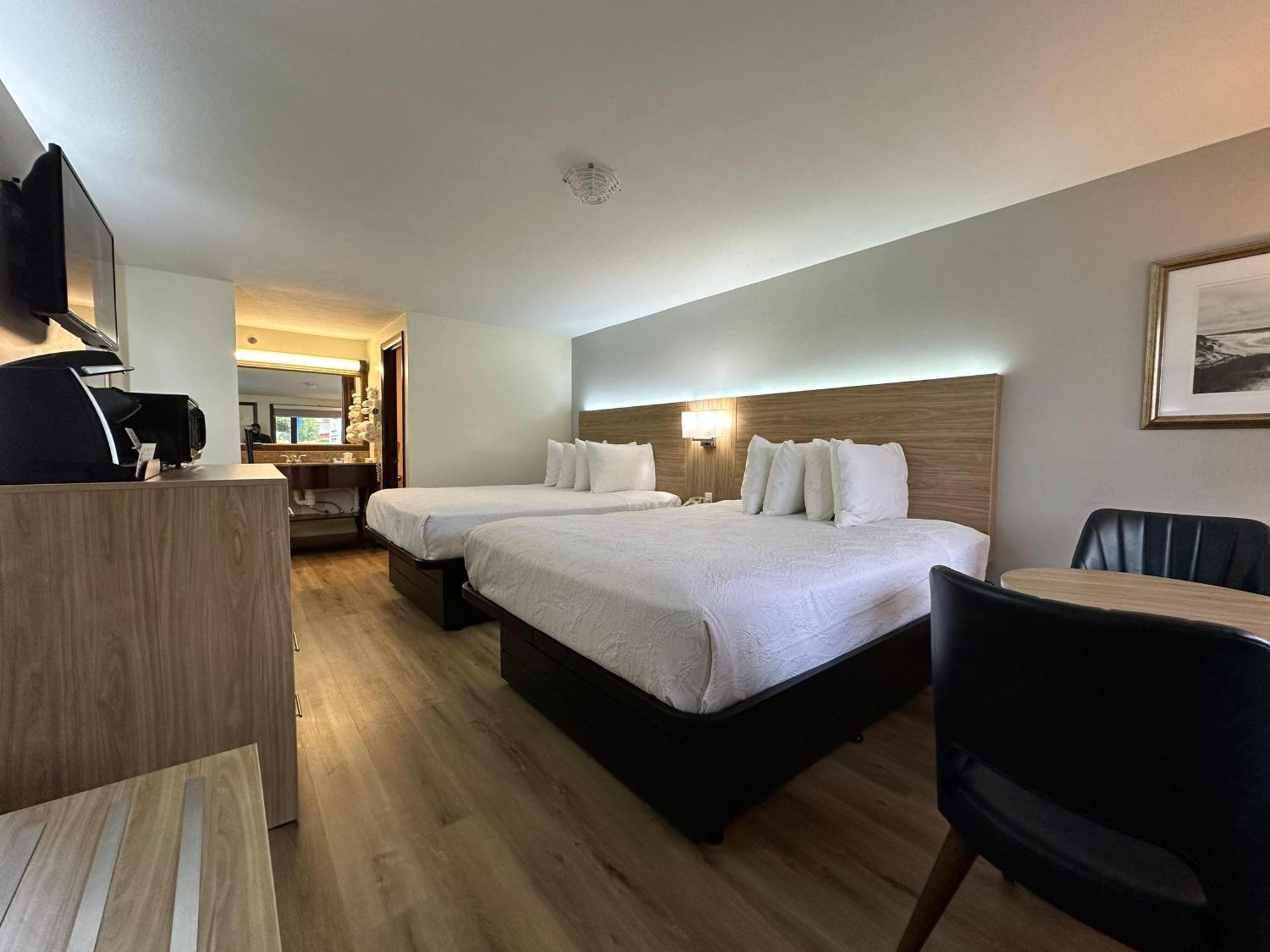 USA Inn Wells Bagian luar foto